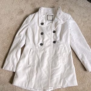 Women’s Medium white pea coat Old Navy
